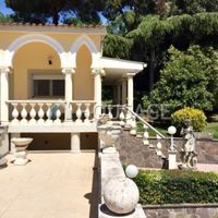 Villa in Italy, Rome, 545 sq.m.