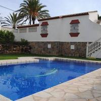 Дом на первой линии моря/озера в Испании, Андалусия, 90 кв.м.