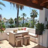 Apartment at the first line of the sea / lake in Spain, Andalucia, 130 sq.m.