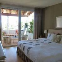 Apartment at the first line of the sea / lake in Spain, Andalucia, 130 sq.m.