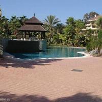 Apartment at the first line of the sea / lake in Spain, Andalucia, 390 sq.m.