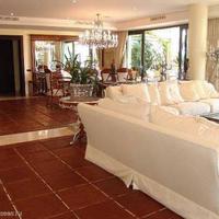 Apartment at the first line of the sea / lake in Spain, Andalucia, 390 sq.m.