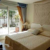 Апартаменты на первой линии моря/озера в Испании, Андалусия, 128 кв.м.