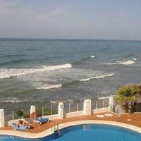 Apartment at the first line of the sea / lake in Spain, Andalucia, 87 sq.m.