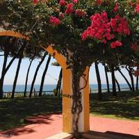 Apartment at the first line of the sea / lake in Spain, Andalucia, 126 sq.m.