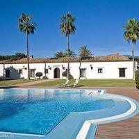 Дом в Испании, Андалусия, 1080 кв.м.