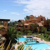 Apartment at the first line of the sea / lake in Spain, Andalucia, 140 sq.m.