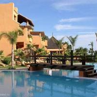 Apartment at the first line of the sea / lake in Spain, Andalucia, 140 sq.m.