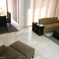 Апартаменты на первой линии моря/озера в Испании, Андалусия, 187 кв.м.