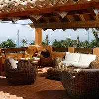 Апартаменты на первой линии моря/озера в Испании, Андалусия, 187 кв.м.