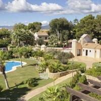 Апартаменты в Испании, Андалусия, 261 кв.м.