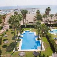 Апартаменты на первой линии моря/озера в Испании, Андалусия, 101 кв.м.