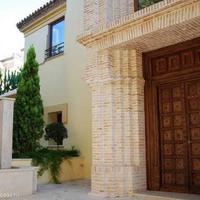 Дом в Испании, Андалусия, 1350 кв.м.