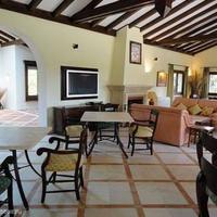 Дом в Испании, Андалусия, 837 кв.м.