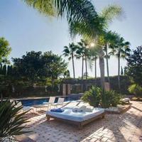 Дом в Испании, Андалусия, 949 кв.м.