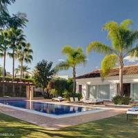 Дом в Испании, Андалусия, 949 кв.м.