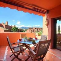 Апартаменты на первой линии моря/озера в Испании, Андалусия, 142 кв.м.