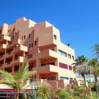 Апартаменты на первой линии моря/озера в Испании, Андалусия, 87 кв.м.