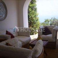 Villa in Italy, Sicilia, Pantelleria, 250 sq.m.