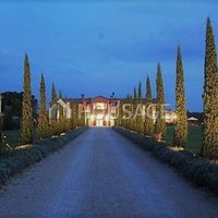 Villa in Italy, Umbria, 7000 sq.m.