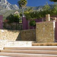 Дом в Испании, Андалусия, 2200 кв.м.