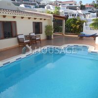 Villa in Spain, Canary Islands, Santa Cruz de Tenerife, 110 sq.m.