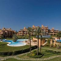 Апартаменты на первой линии моря/озера в Испании, Андалусия, 193 кв.м.