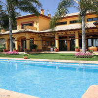 Дом в Испании, Андалусия, 1294 кв.м.