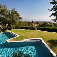 Villa in Spain, Andalucia, 2502 sq.m.