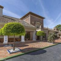 Villa in Spain, Andalucia, 931 sq.m.