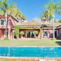 Villa in Spain, Andalucia, 460 sq.m.