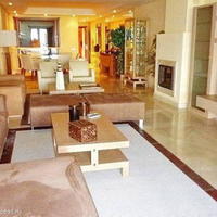 Дом на первой линии моря/озера в Испании, Андалусия, 475 кв.м.