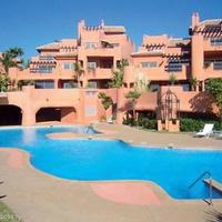 Дом на первой линии моря/озера в Испании, Андалусия, 475 кв.м.