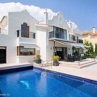 Villa in Spain, Andalucia, 390 sq.m.