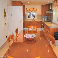 Вилла на первой линии моря/озера в Испании, Андалусия, 376 кв.м.