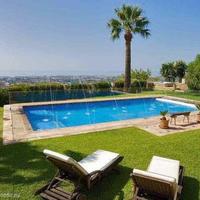 Вилла в Испании, Андалусия, 1000 кв.м.