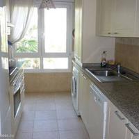 Апартаменты на первой линии моря/озера в Испании, Андалусия, 110 кв.м.