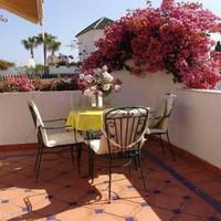 Townhouse at the first line of the sea / lake in Spain, Andalucia, 190 sq.m.