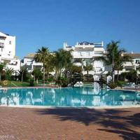 Апартаменты на первой линии моря/озера в Испании, Андалусия, 155 кв.м.