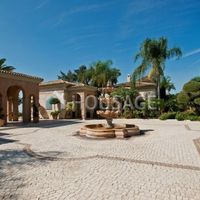 Вилла в Испании, Андалусия, 1042 кв.м.