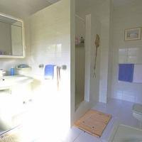 Вилла на второй линии моря/озера в Испании, Андалусия, 241 кв.м.