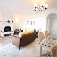 Квартира на первой линии моря/озера в Испании, Андалусия, 139 кв.м.