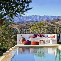 Вилла в Испании, Андалусия, 1093 кв.м.