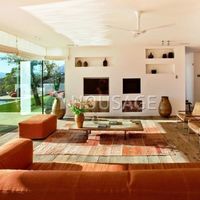 Вилла в Испании, Андалусия, 1093 кв.м.