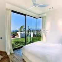 Вилла в Испании, Андалусия, 1093 кв.м.