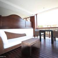 Flat at the first line of the sea / lake in Spain, Andalucia, 159 sq.m.