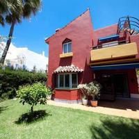 Вилла в Испании, Андалусия, 200 кв.м.