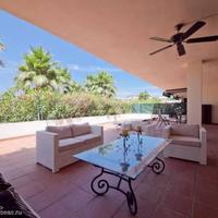 Flat in Spain, Andalucia, 181 sq.m.