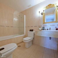 Flat in Spain, Andalucia, 181 sq.m.