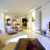 Flat at the first line of the sea / lake in Spain, Andalucia, 174 sq.m.